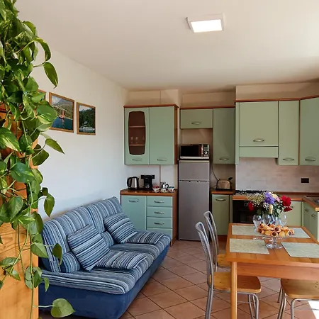 Apartment Vistalago Vercana