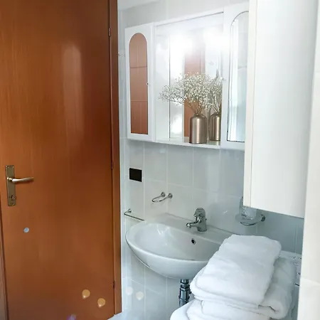 Vistalago Apartment Vercana