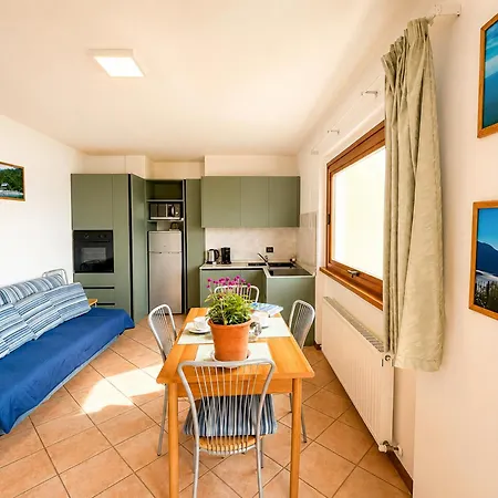 Vistalago Apartament Vercana